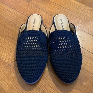 Lucky Brand EUC black knit slides Size 6